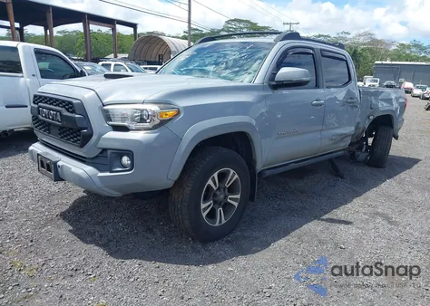 2018 Toyota Tacoma Trd Sport z USA, uszkodzony, nr VIN 3TMDZ5BN8JM048213
